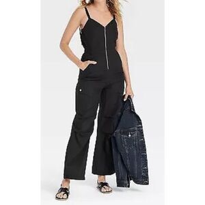 Women's Maxi Cargo Jumpsuit from Universal Thread brand Black color size XL NWOT